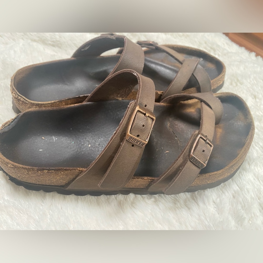 Birkenstock sandals women’s size 7